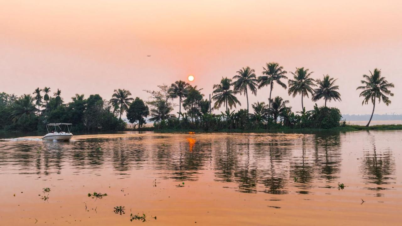 Resort Warmth Haven Alappuzha