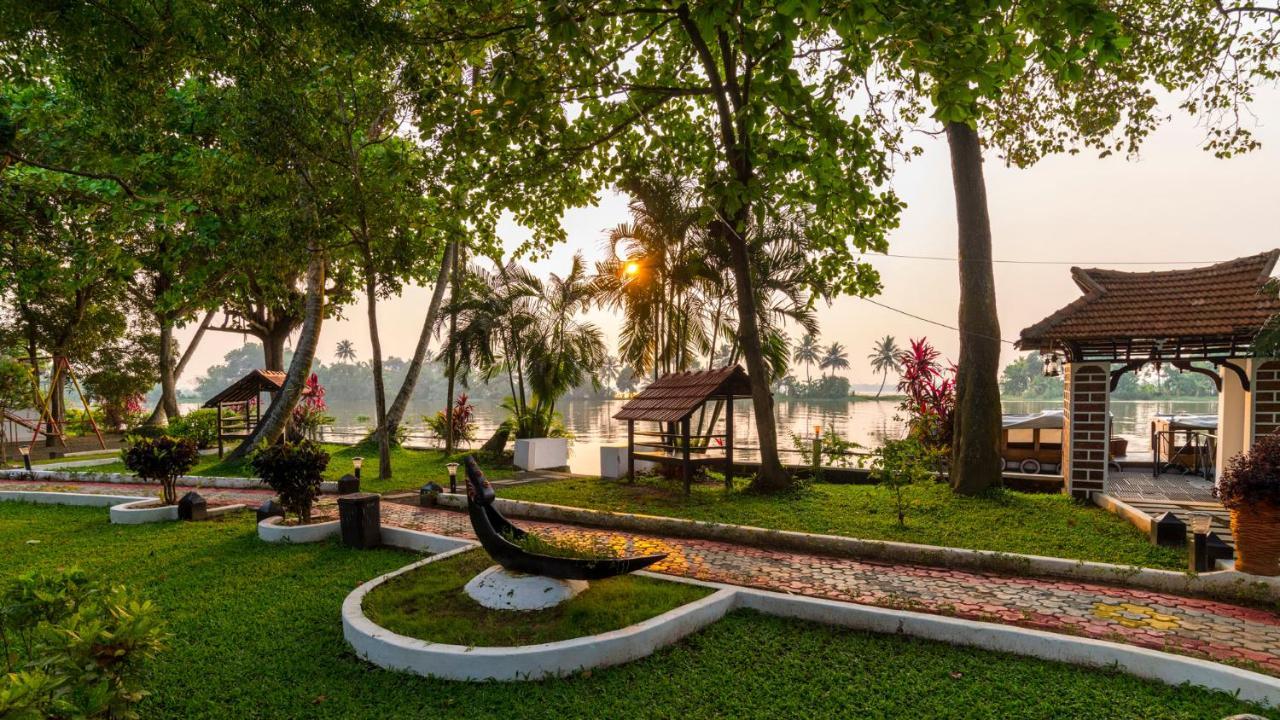 Warmth Haven Resort 4*
